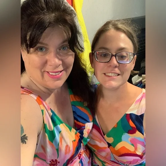 A Fun Show Low Starts + New Inventory. Fun Show - Picture 2 of 9